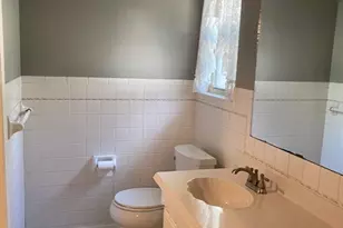 1707 Oakridge Dr, Pantego, TX 76013 - Photo 9