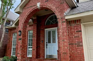 417 Moonlight Way, Irving, TX 75063 - Photo 1