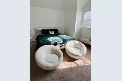 417 Moonlight Way, Irving, TX 75063 - Photo 15