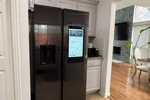 417 Moonlight Way, Irving, TX 75063 - Photo 11