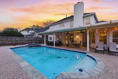 5901 Rushing Creek Court, Haltom City, TX 76137 - Photo 29