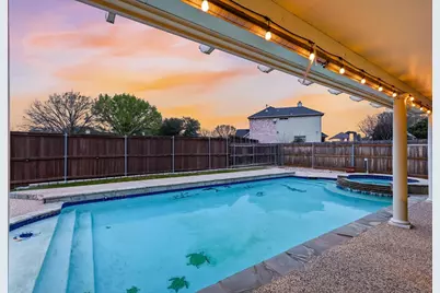 5901 Rushing Creek Court, Haltom City, TX 76137 - Photo 27
