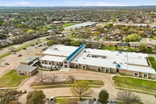 5901 Rushing Creek Ct, Haltom City, TX 76137 - Photo 23