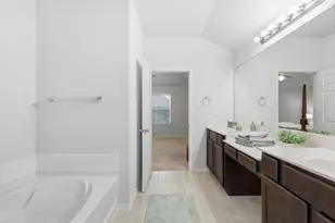 1900 6th St, Argyle, TX 76226 - Photo 27