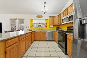 5115 Nocona Ln, Arlington, TX 76018 - Photo 9