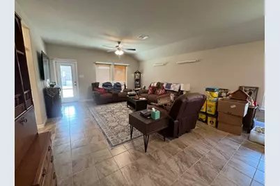 2400 Briarhurst Court, Denton, TX 76207 - Photo 5