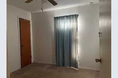 406 S Austin Street, Wolfe City, TX 75496 - Photo 13