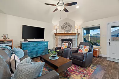 904 Sam Street, Springtown, TX 76082 - Photo 5