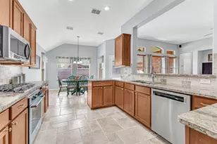 1075 Colleton Ln, Frisco, TX 75033 - Photo 13