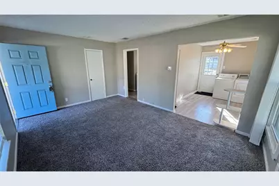 716 Gardiner Street, Arlington, TX 76012 - Photo 7