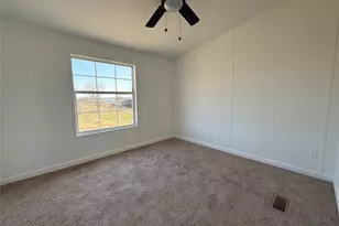 9022 Diamond Avenue, Kaufman, TX 75142 - Photo 15