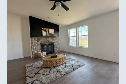 9022 Diamond Avenue, Kaufman, TX 75142 - Photo 7