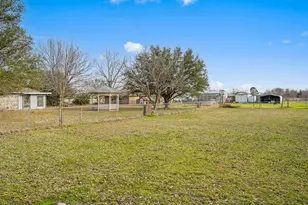 291 Farm Rd 3132, Klondike, TX 75448 - Photo 31