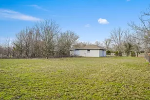 291 Farm Rd 3132, Klondike, TX 75448 - Photo 27