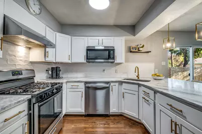 2410 Saint Francis Avenue, Dallas, TX 75228 - Photo 7