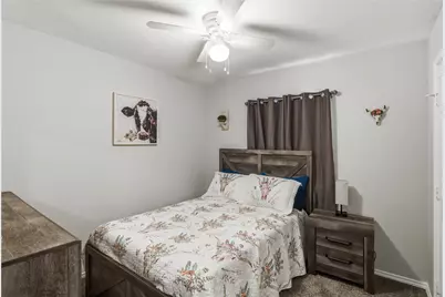 1419 Swiss Street, Arlington, TX 76010 - Photo 29