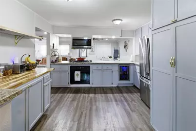 1419 Swiss Street, Arlington, TX 76010 - Photo 11