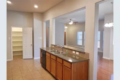 7656 Lancaster Gate, Frisco, TX 75035 - Photo 9