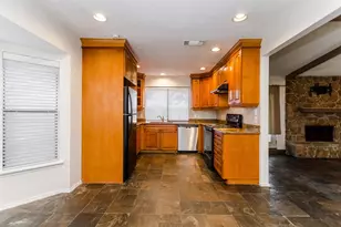 5602 Kingstree Ct, Arlington, TX 76017 - Photo 21