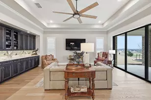 10601 Drinkwater Dr, Denton, TX 76207 - Photo 5