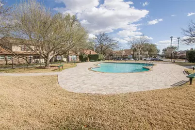 2007 Clubview Drive, Carrollton, TX 75006 - Photo 25