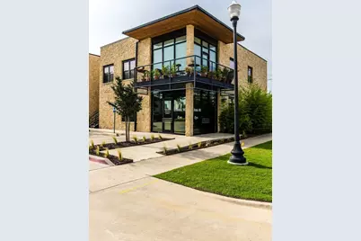 1125 S Jennings Avenue #202, Fort Worth, TX 76104 - Photo 1