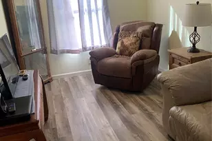 2605 Pinoak St, Granbury, TX 76048 - Photo 7