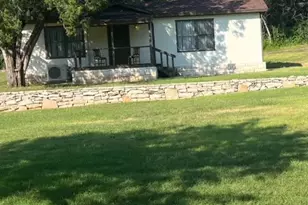 2605 Pinoak St, Granbury, TX 76048 - Photo 3