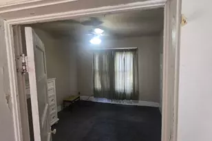 215 Bell St, Gainesville, TX 76240 - Photo 15