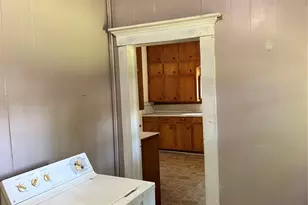 215 Bell St, Gainesville, TX 76240 - Photo 23