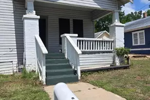 215 Bell St, Gainesville, TX 76240 - Photo 3