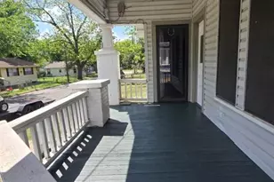 215 Bell St, Gainesville, TX 76240 - Photo 5