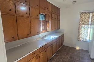 215 Bell St, Gainesville, TX 76240 - Photo 25