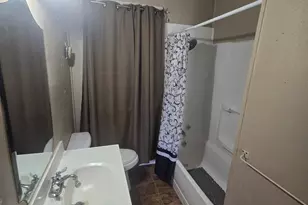 215 Bell St, Gainesville, TX 76240 - Photo 27