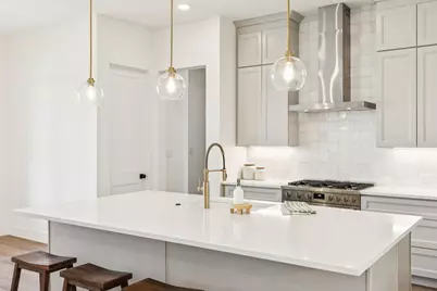 711 Hummingbird Lane, Justin, TX 76247 - Photo 7