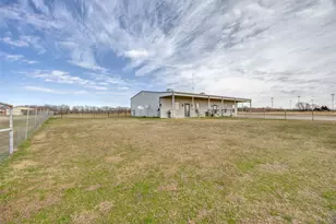 1750 Ethel Cemetery Rd, Collinsville, TX 76233 - Photo 23