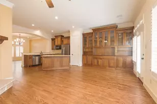 7920 Bishop Rd, Plano, TX 75024 - Photo 11