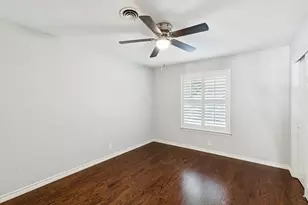 10525 Estate Ln, Dallas, TX 75238 - Photo 19