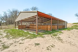 1704 E Fm 1188, Bluff Dale, TX 76433 - Photo 29