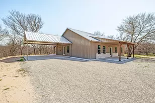 1704 E Fm 1188, Bluff Dale, TX 76433 - Photo 3
