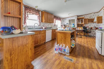 6601 Oakwood Lake Court, Granbury, TX 76049 - Photo 9