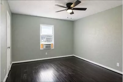 819 Sams Drive, , TX 78221 - Photo 5