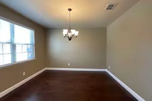 6020 Heather Dr, Grand Prairie, TX 75052 - Photo 9