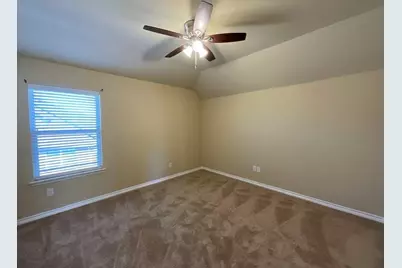 6020 Heather Drive, Grand Prairie, TX 75052 - Photo 17