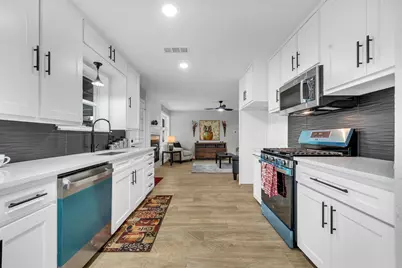 701 Buffalo Drive, Arlington, TX 76013 - Photo 13