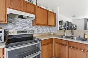 2209 Upcreek Ct, Dallas, TX 75253 - Photo 9