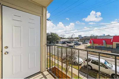 1810 N Garrett Avenue #206, Dallas, TX 75206 - Photo 13