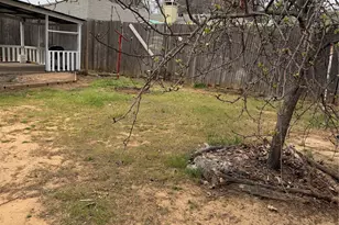 823 Blue Oak Dr, Lewisville, TX 75067 - Photo 11