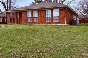 823 Blue Oak Dr, Lewisville, TX 75067 - Photo 3