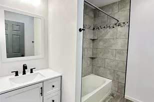 1257 Pecan St, Abilene, TX 79602 - Photo 9